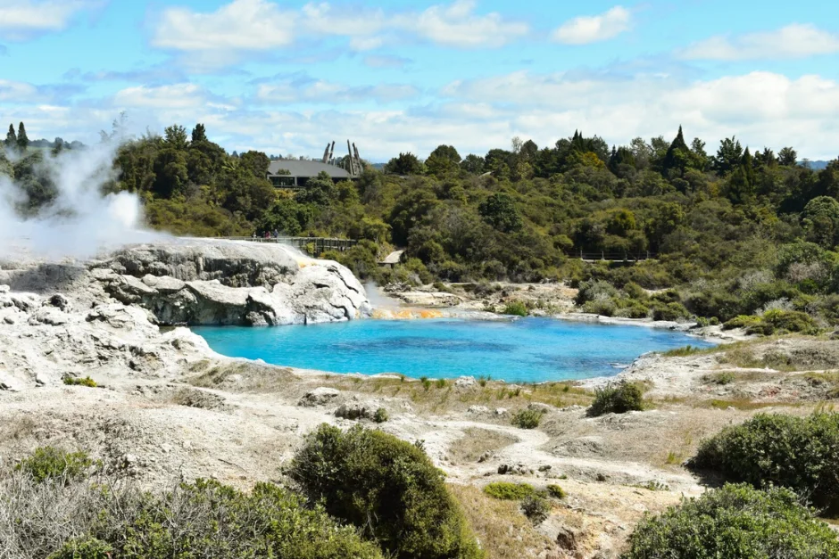 New Zealand North & South (Private Tour) 2 Private Tour NZ North