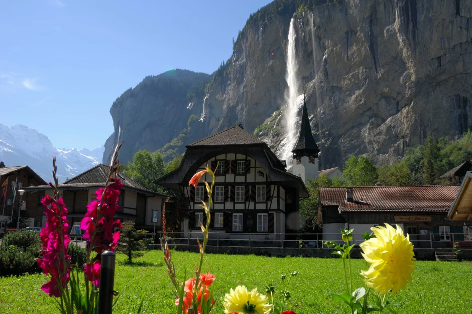 Switzerland + Italy (Private Tour) 6 Private Tour Switzerland + Italy 6